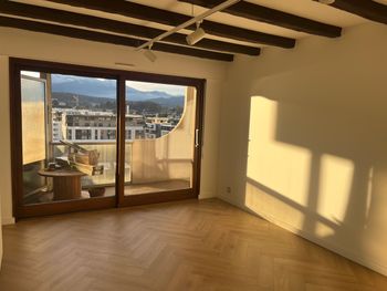 THONON Location 1 bureau professionnel libéral (local de 2 bureaux)